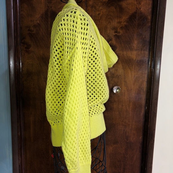 Bright neon yellow eyelet sweater - Picture 2 of 5
